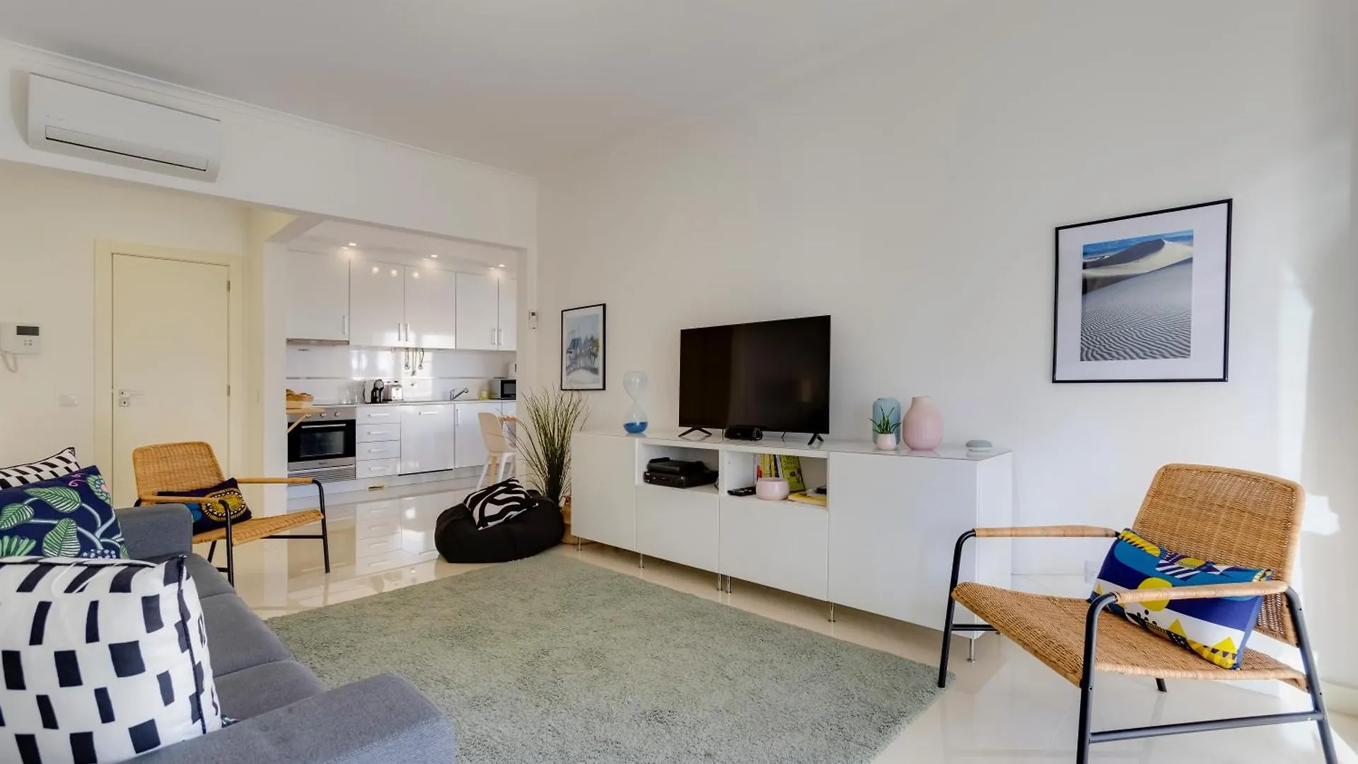 Charming 3 Bedroom Apartment Close To Historic Center-Lagos Portugal